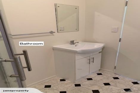 Photo of property in 12 Hugh Brown Drive, New Lynn, Auckland, 0600