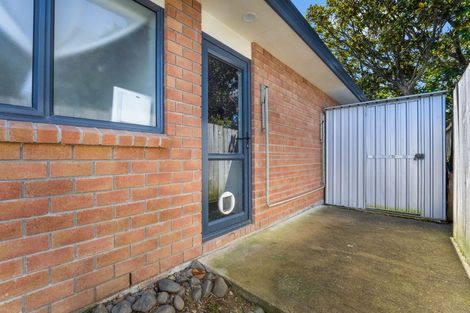 Photo of property in 16 O'sullivan Place, Waiuku, 2123