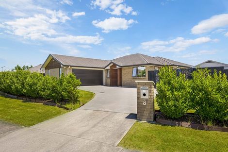 Photo of property in 8 Remana Crescent, Huapai, Kumeu, 0810