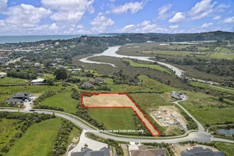 Photo of property in 7 Te Awa Place, Red Beach, 0932