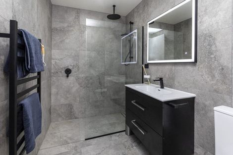 Photo of property in 7 Hobbs Lane, Harewood, Christchurch, 8051