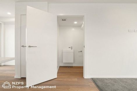 Photo of property in 67a Royal Crescent, Saint Kilda, Dunedin, 9012