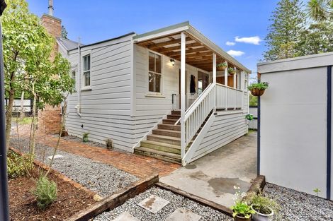 Photo of property in 50 Rahui Road, Otaki, 5512