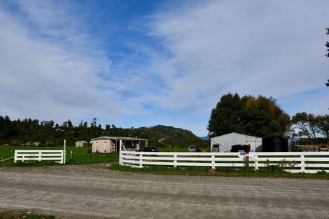 Photo of property in 106 Granite Creek Road, Karamea, 7893