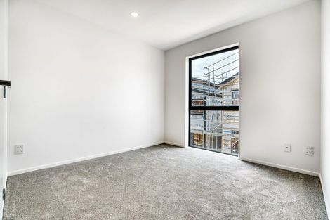 Photo of property in 10 Papai Lane, Massey, 0614