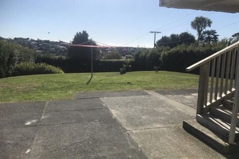 Photo of property in 76 Pupuke Road, Hillcrest, Auckland, 0627
