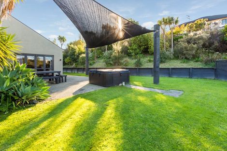 Photo of property in 8 Bowman Place, Whitby, Porirua, 5024