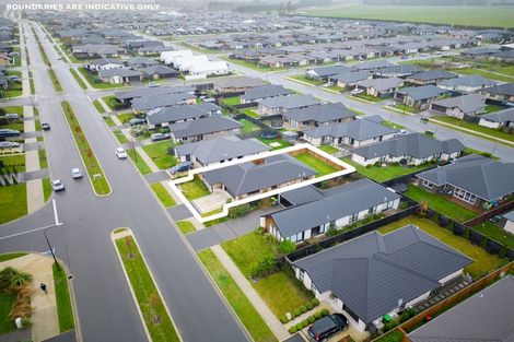 Photo of property in 14 Northmoor Boulevard, Rolleston, 7615