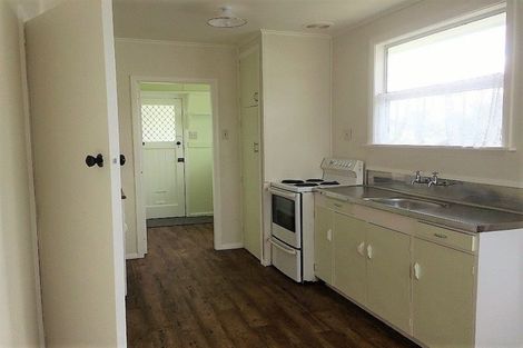 Photo of property in 18 Maire Street, Woburn, Lower Hutt, 5010