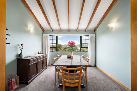 Photo of property in 17 David Crescent, Karori, Wellington, 6012
