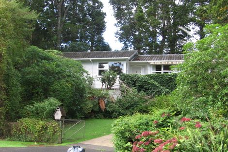 Photo of property in 2 Tainui Road, Titirangi, Auckland, 0604