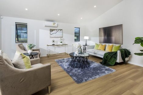 Photo of property in 35 Pinecrest Drive, Gulf Harbour, Whangaparaoa, 0930