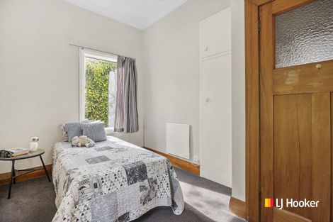 Photo of property in 32 Adderley Terrace, Ravensbourne, Dunedin, 9022