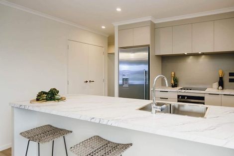 Photo of property in 47 Te Taniwha Road, One Tree Point, 0118