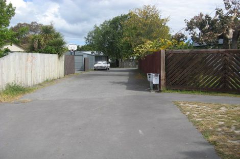 Photo of property in 1/23a Saunders Place, Redwood, Christchurch, 8051