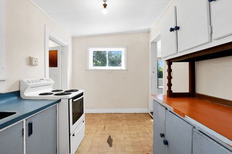 Photo of property in 41 Gloag Street, Waverley, 4510