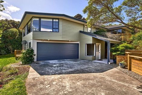 Photo of property in 14 Musket Lane, Whitby, Porirua, 5024