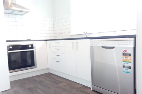 Photo of property in 36 Drummond Street, Mount Cook, Wellington, 6021