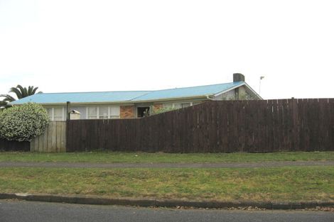 Photo of property in 57 Kayes Road, Pukekohe, 2120