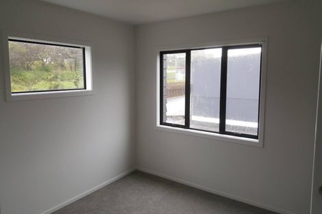 Photo of property in 16/9u Surrey Street, Tawa, Wellington, 5028