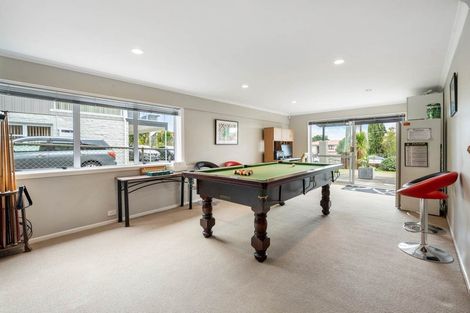 Photo of property in 76 Jaemont Avenue, Te Atatu South, Auckland, 0610