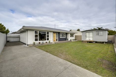 Photo of property in 37 Merton Crescent, Pirimai, Napier, 4112