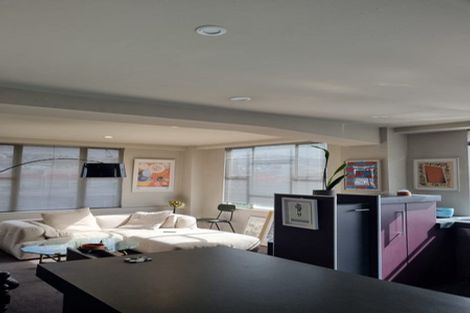 Photo of property in Grandstand Apartments, 80u8 Kent Terrace, Mount Victoria, Wellington, 6011