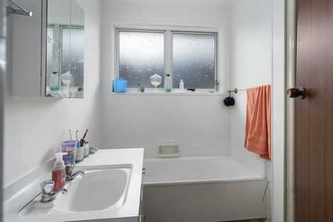 Photo of property in 53 John F Kennedy Drive, Milson, Palmerston North, 4414