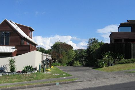 Photo of property in 43 Bellbird Rise, Murrays Bay, Auckland, 0630