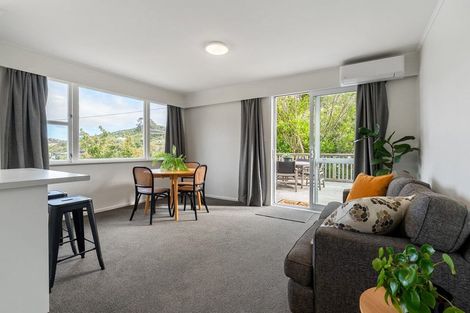 Photo of property in 5 Chaucer Way, Karori, Wellington, 6012