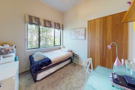 Photo of property in 8 Ranikhet Way, Khandallah, Wellington, 6035