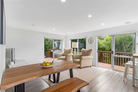 Photo of property in 3 Mariners View Road, Beach Haven, Auckland, 0626