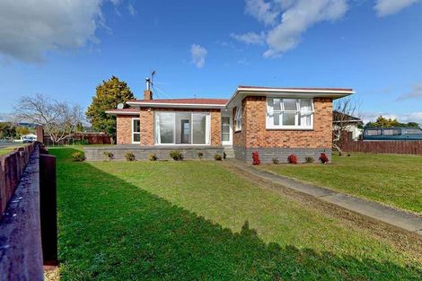 Photo of property in 14 Harper Street, Papakura, 2110