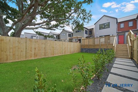 Photo of property in 121a Grove Road, Papakura, 2110