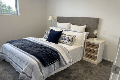 Photo of property in 9/24 Yeovil Road, Te Atatu Peninsula, Auckland, 0610