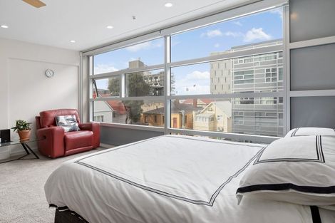 Photo of property in St Pauls Apartments, 70/43u Mulgrave Street, Thorndon, Wellington, 6011