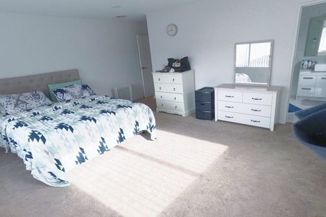 Photo of property in 32 Calcite Avenue, Flat Bush, Auckland, 2019