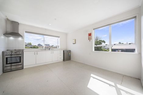 Photo of property in 45 Bodi Place, Te Atatu South, Auckland, 0610