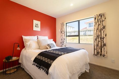 Photo of property in 35 Ring Lane, Paparangi, Wellington, 6037