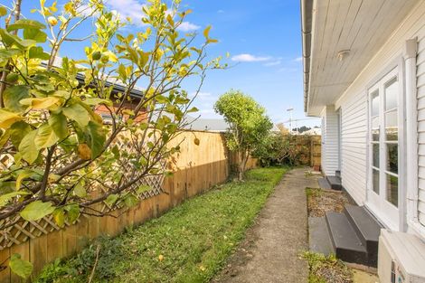 Photo of property in 64 Hyde Street, Wainuiomata, Lower Hutt, 5014