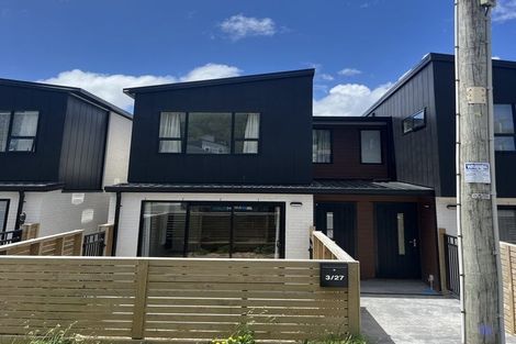 Photo of property in 3/27 Main Road, Wainuiomata, Lower Hutt, 5014