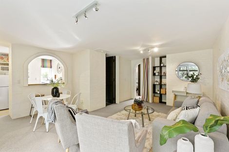 Photo of property in 141i Churton Drive, Churton Park, Wellington, 6037