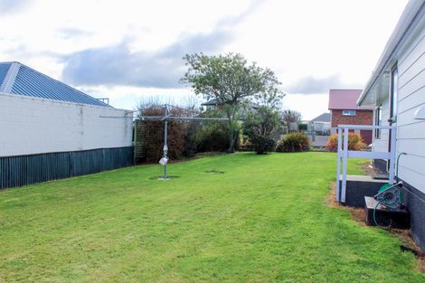 Photo of property in 1 Grove Avenue, Weston, Oamaru, 9401