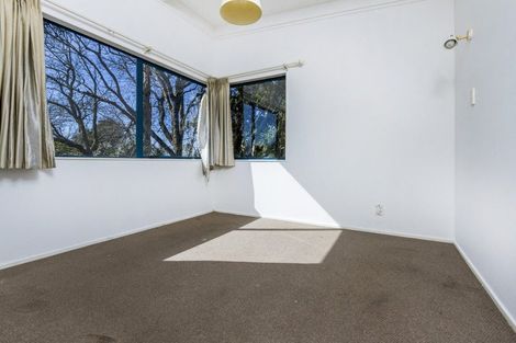 Photo of property in 4a Windy Ridge Road, Glenfield, Auckland, 0629