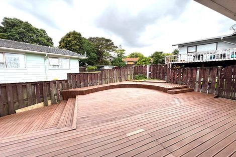 Photo of property in 14 Waari Avenue, Sunnyvale, Auckland, 0612