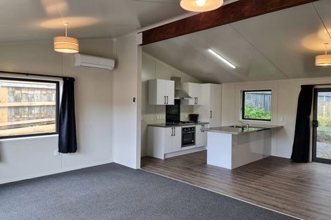 Photo of property in 90 Dimock Street, Titahi Bay, Porirua, 5022