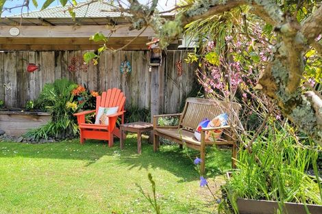 Photo of property in 39 Lakeside Drive, Orewa, 0931