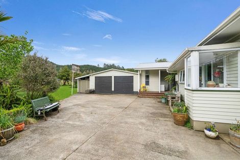 Photo of property in 124 Opouteke Road, Kaihu, 0379