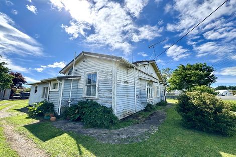 Photo of property in 25 Walter Street, Takapau, 4203