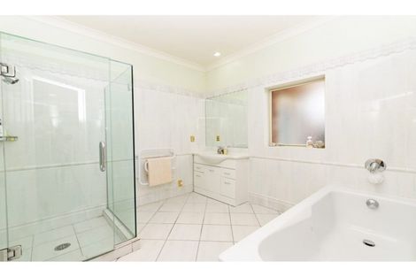 Photo of property in 7 Semillon Avenue, Henderson, Auckland, 0612